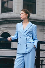 Julia | Conjunto Urbano de Blazer y Pantalón de Corte Regular