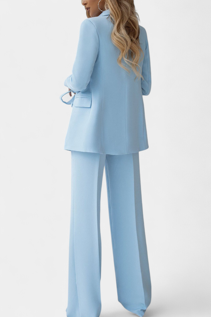 Julia | Conjunto Urbano de Blazer y Pantalón de Corte Regular